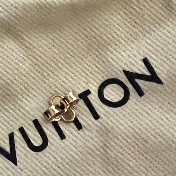 Louis Vuitton Monogram single earring - Picture 6 of 10